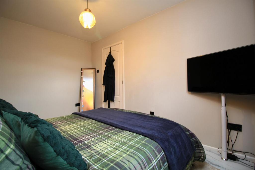 Bedroom One..jpg