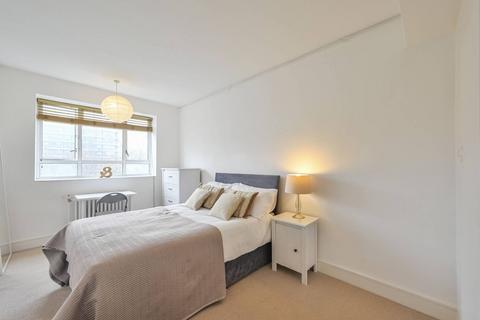 3 bedroom flat for sale, Chaucer House, Churchill Gardens, Pimlico, London, SW1V