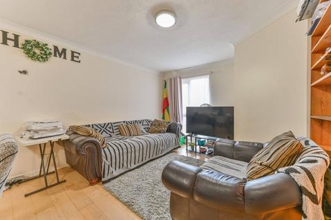 2 bedroom flat for sale, Brighton Road, Purley, CR8