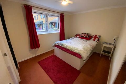 2 bedroom apartment to rent, Taeping Street, London E14