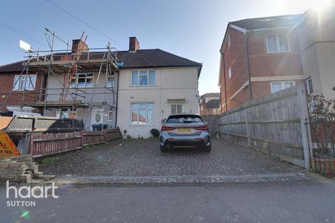 3 bedroom end of terrace house for sale, Central Road, Morden