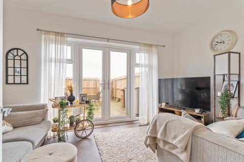 2 bedroom terraced house for sale, Orchid Grove, Pontllanfraith, NP12