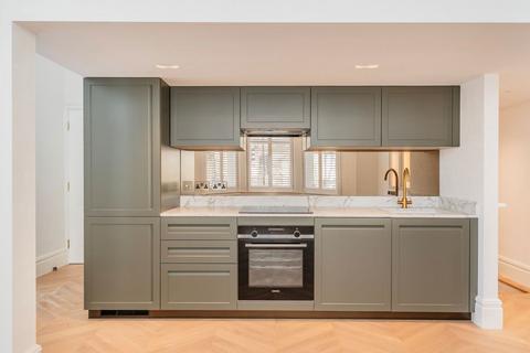 2 bedroom flat for sale, Holland Park Gardens, LONDON W14