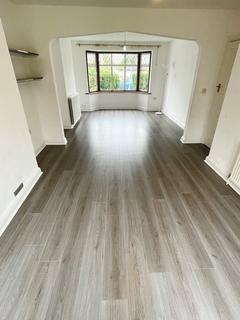 3 bedroom semi-detached house to rent, Twyford Road, Harrow HA2