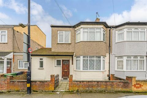 Boundary Road, Walthamstow