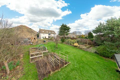 6 bedroom detached house for sale - Bond Farm, Bansley Road, Flockton, WF4