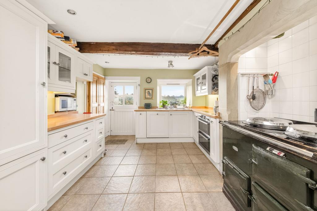 Dining kitchen
