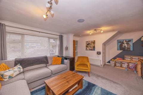 3 bedroom semi-detached house for sale, Lovedean Lane, Waterlooville, Hampshire, PO8