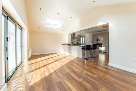 3 bedroom detached house for sale, Algarth Road, York YO31