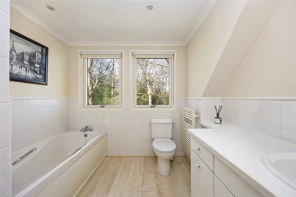 Bedroom One En Suite