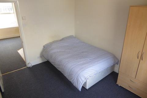 1 bedroom flat to rent, Norwood Road, Reading, Berkshire
