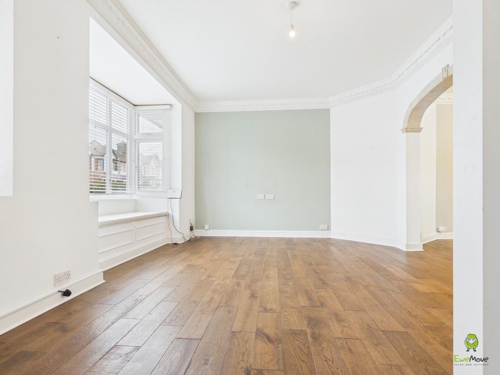 Presented by James at Ewe Move Bexleyheath and Dart