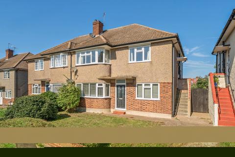 2 bedroom maisonette to rent, High Street West Wickham BR4