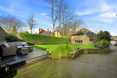 undefined, Birkby Hall Road, Huddersfield, HD2