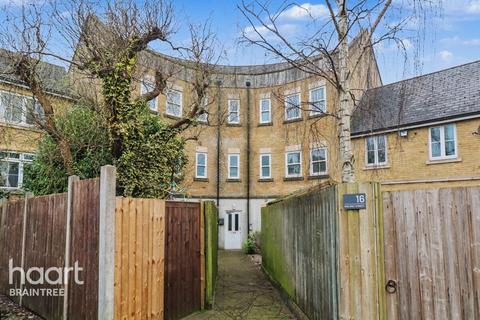 undefined, Railway Street, Braintree