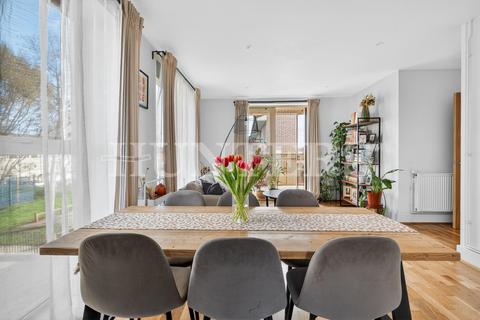 2 bedroom flat for sale, Chalkley House, Tottenham, N15