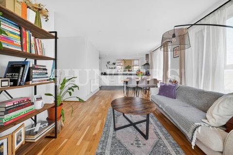 2 bedroom flat for sale, Chalkley House, Tottenham, N15