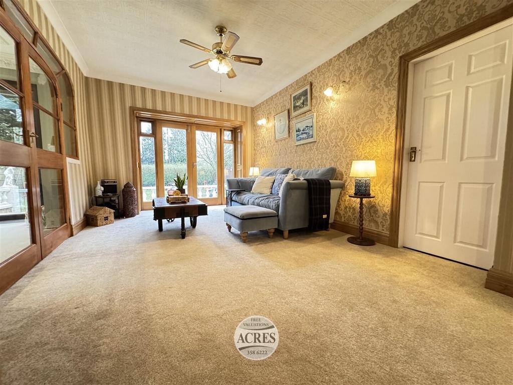 IMG 6109 (Large).jpg