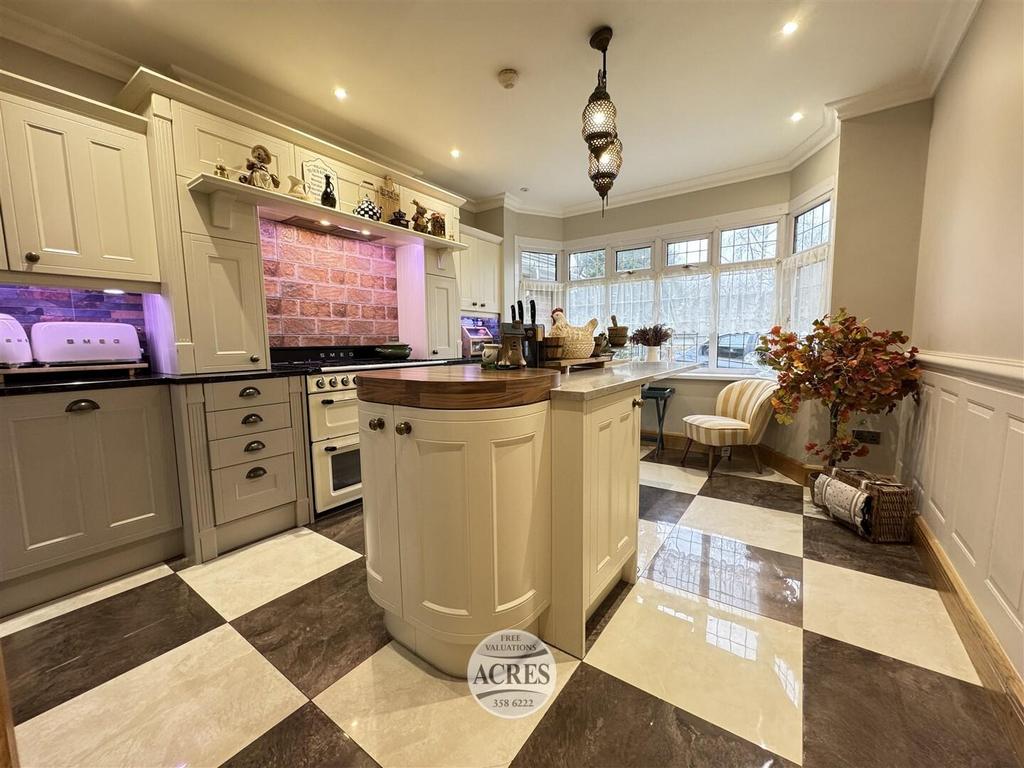 IMG 6132 (Large).jpg