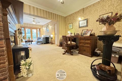 undefined, Englestede Close, Handsworth Wood, Birmingham