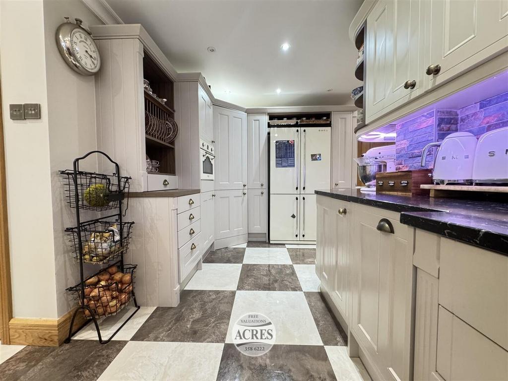 IMG 6189 (Large).jpg