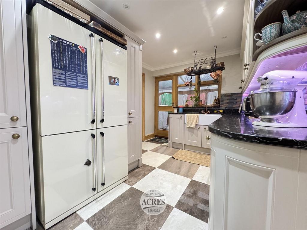 IMG 6194 (Large).jpg