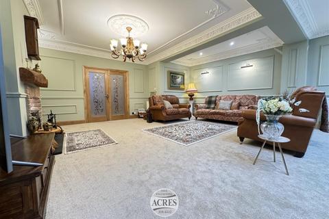 undefined, Englestede Close, Handsworth Wood, Birmingham