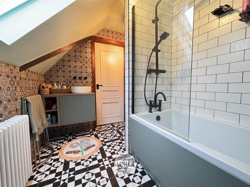 IMG 5766 (Large).jpg