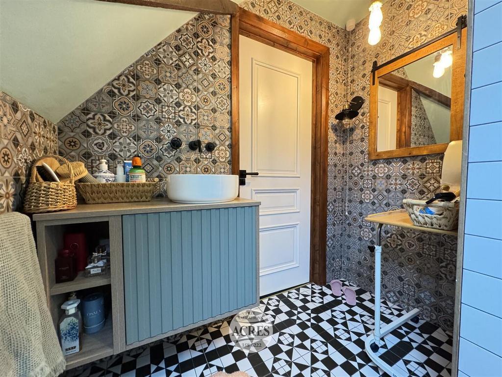 IMG 5771 (Large).jpg