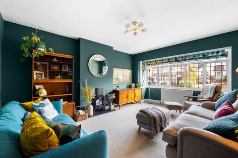 3 bedroom detached house for sale, Sundown Avenue, South Croydon CR2