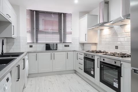 1 bedroom in a house share to rent, at Liverpool, 103, Adelaide Road L7