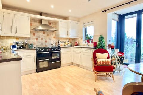 undefined, Elliott Court, Tewkesbury GL20