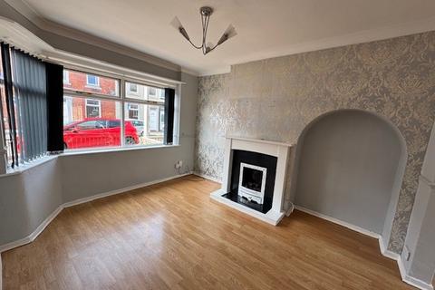 3 bedroom house to rent, Bedford Road, Blackpool, FY1