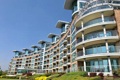 River Crescent, Nottingham, NG2