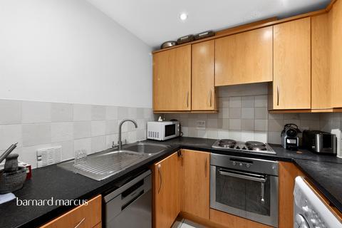 2 bedroom ground floor flat for sale, Highfield Road, Feltham