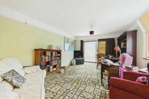 3 bedroom detached house for sale, Grove Road, Brockdish