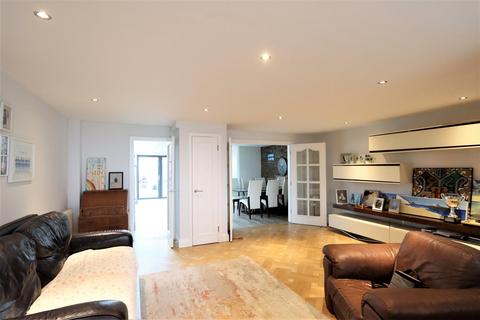 4 bedroom house to rent, Victoria Avenue, Jersey JE2
