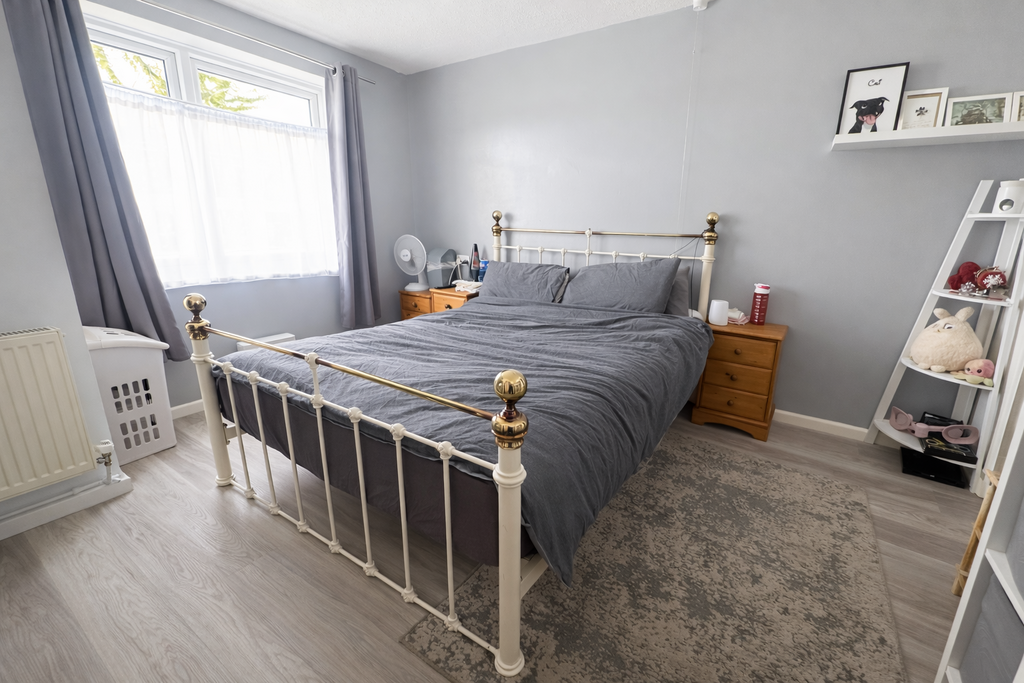 Cozy bedroom with light grey tones