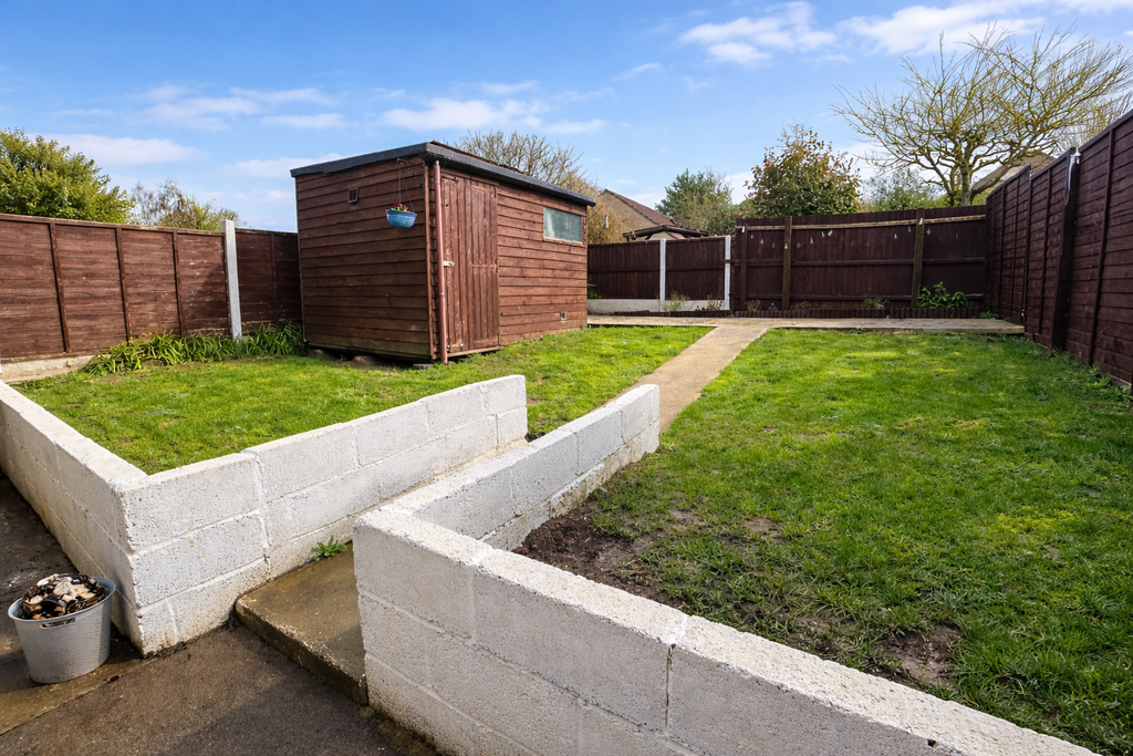 Bright backyard with wooden shed (1)