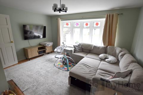 3 bedroom semi-detached house for sale, Field Lane, Burton-On-Trent, Staffordshire