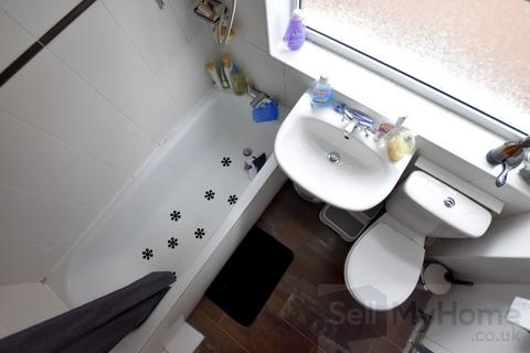 3 bedroom semi-detached house for sale, Field Lane, Burton-On-Trent, Staffordshire