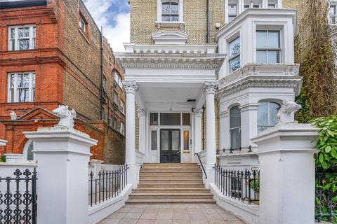 2 bedroom flat to rent, Old Brompton Road, London, SW5