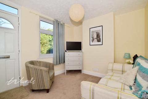 2 bedroom cottage to rent, St. Marys Road Greenhithe DA9