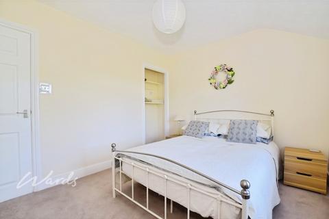 2 bedroom cottage to rent, St. Marys Road Greenhithe DA9