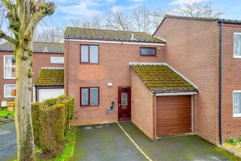 3 bedroom terraced house for sale, Dinthill, Telford, TF3