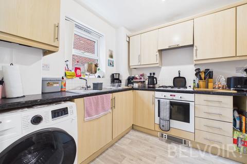 2 bedroom flat for sale, Wilfred Owen Close, Underdale, Shrewsbury, SY2