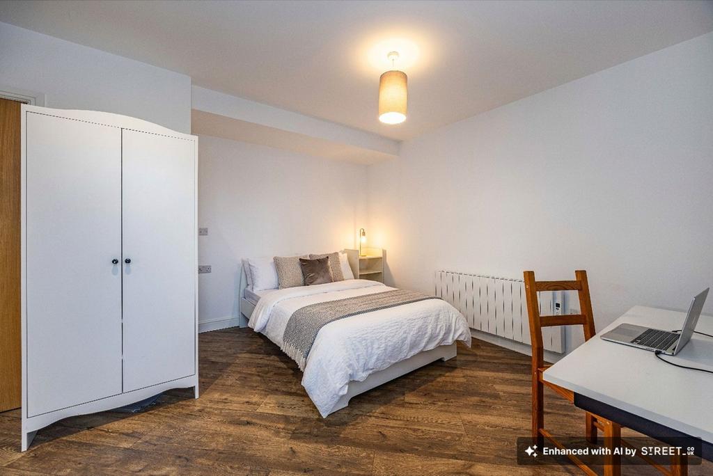 Bedroom, Living Area &amp; Kitchen