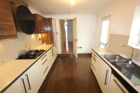 undefined, Forest Gate E7