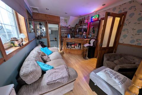 2 bedroom semi-detached house for sale, Queens Road, Plymouth PL5