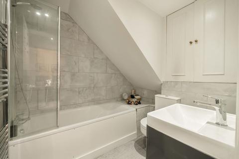 2 bedroom flat to rent, Perham Road, London W14
